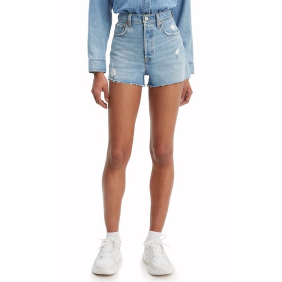 LEVI'S® PREMIUM Ribcage Shorts - Picture 8 of 10